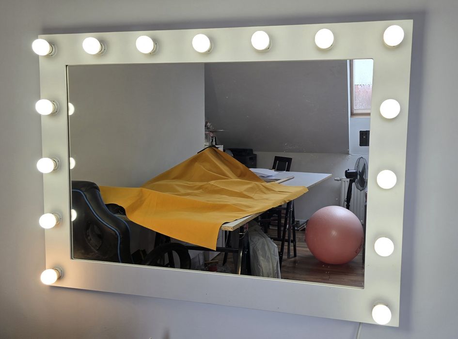 Lustro do makijażu 90x60 led