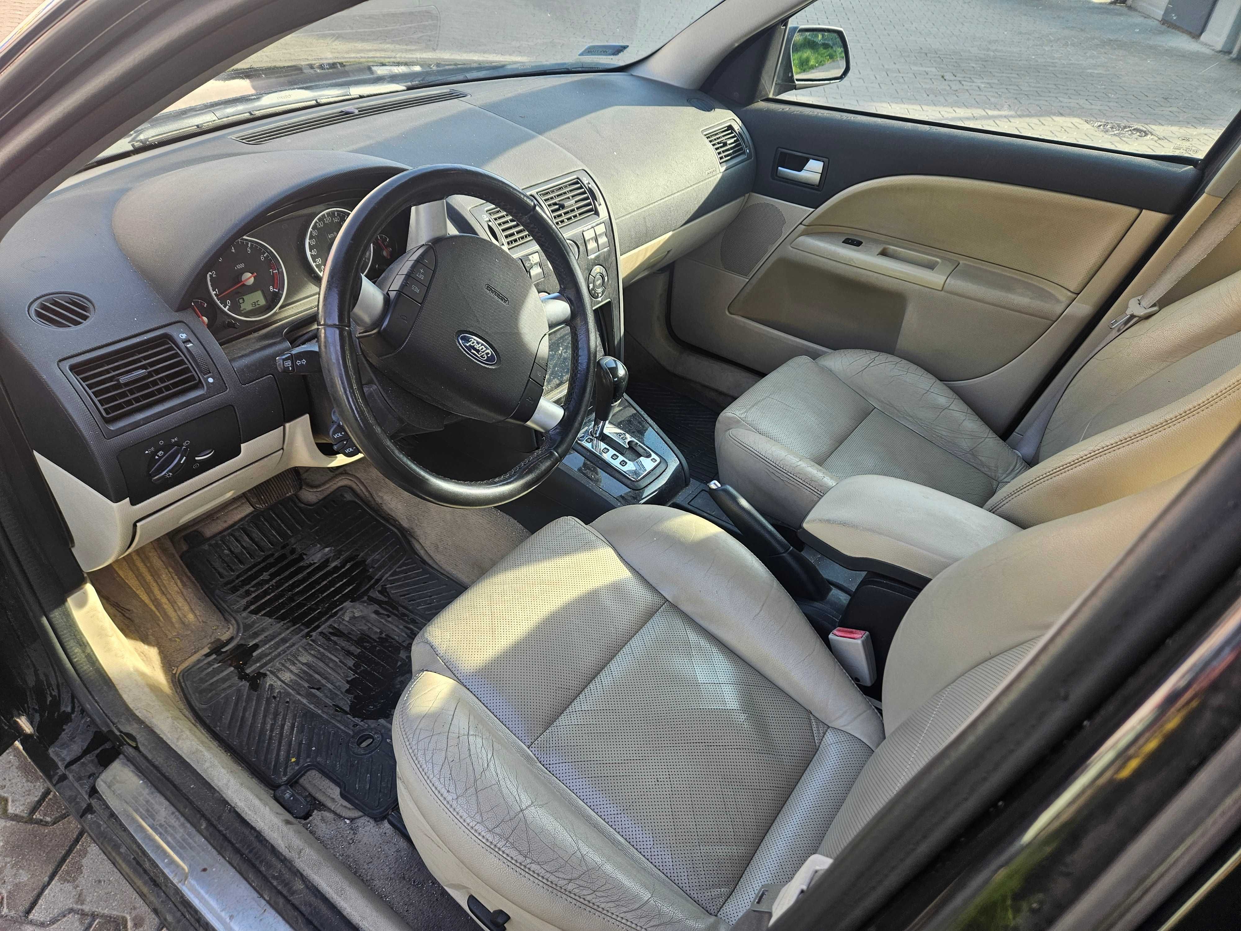Ford Mondeo 2,5 V6 automat