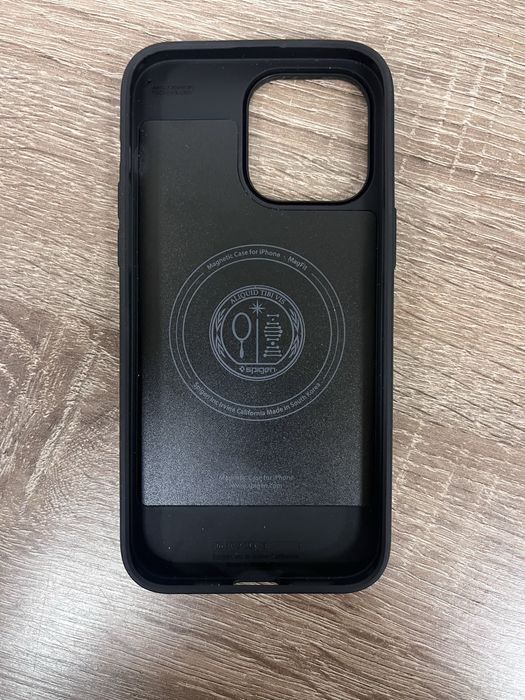 Чихол на айфон 14 pro max