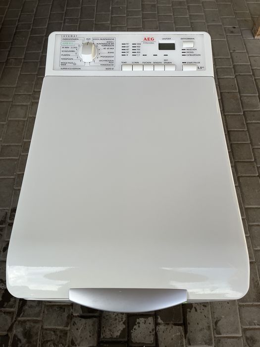 Пральна машина AEG  RQ2 на 6 кг.Стан ідеальний Шир 40 см.