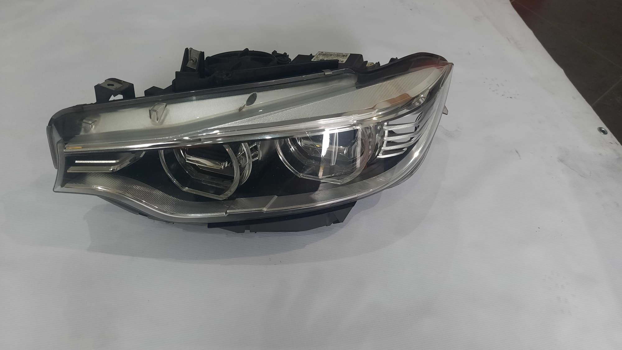 Lampa lewa lewy przód przednia BMW 4 f32 f33 f36 full LED adaptive