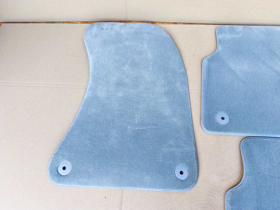 Audi A8 D4 8H0 dywaniki wykłdziny wycieraczki NOWE ORYG 4H0.863.011