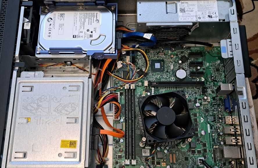 DELL VOSTRO 260S, i5 / 4GB RAM / HDD 500GB, Win 7 Prof.