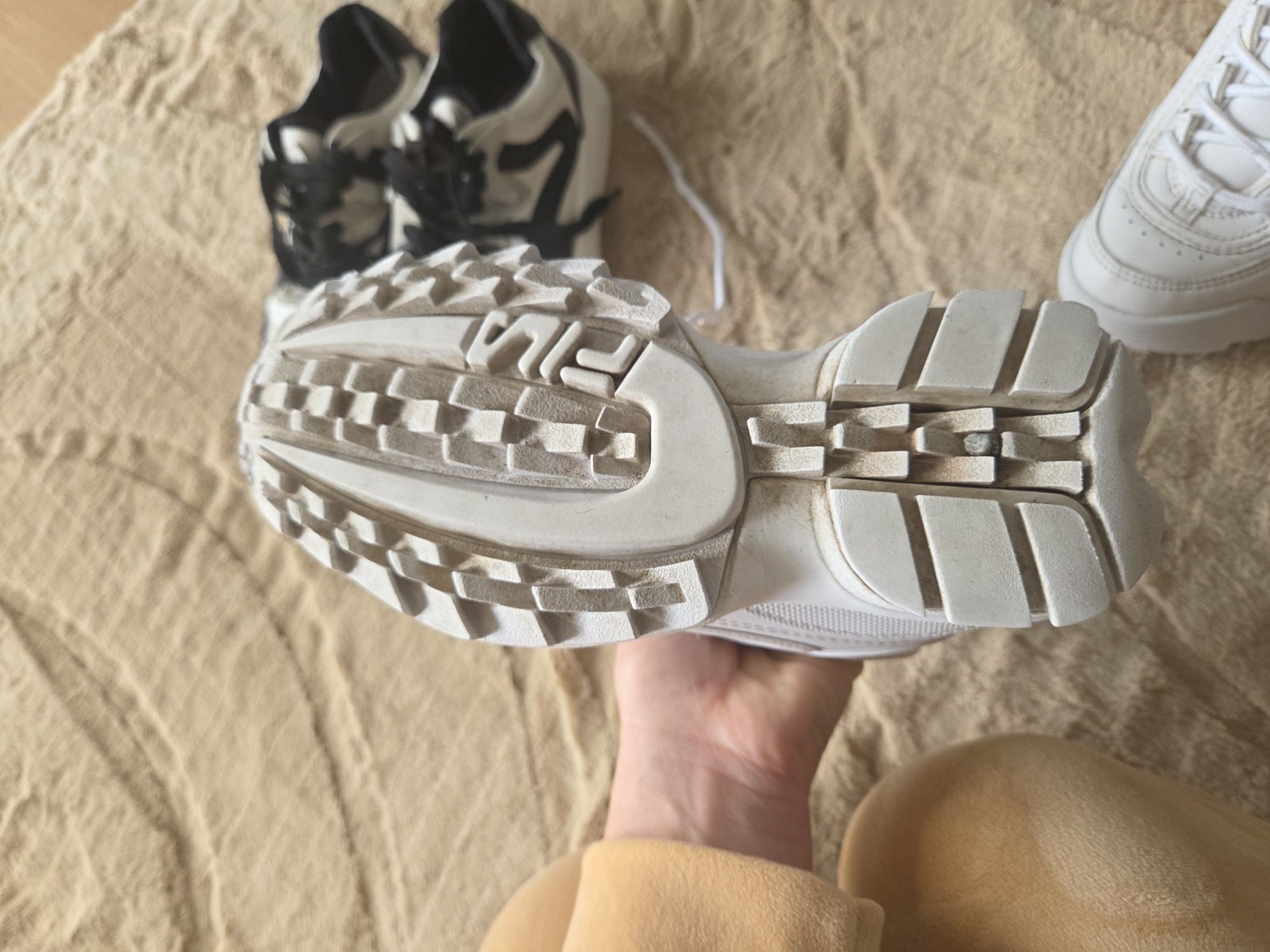 Adidasy Fila 36 biale gratis