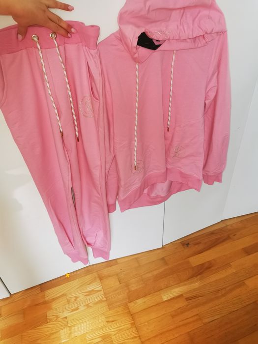 Dres damski różowy złota nitka lici style