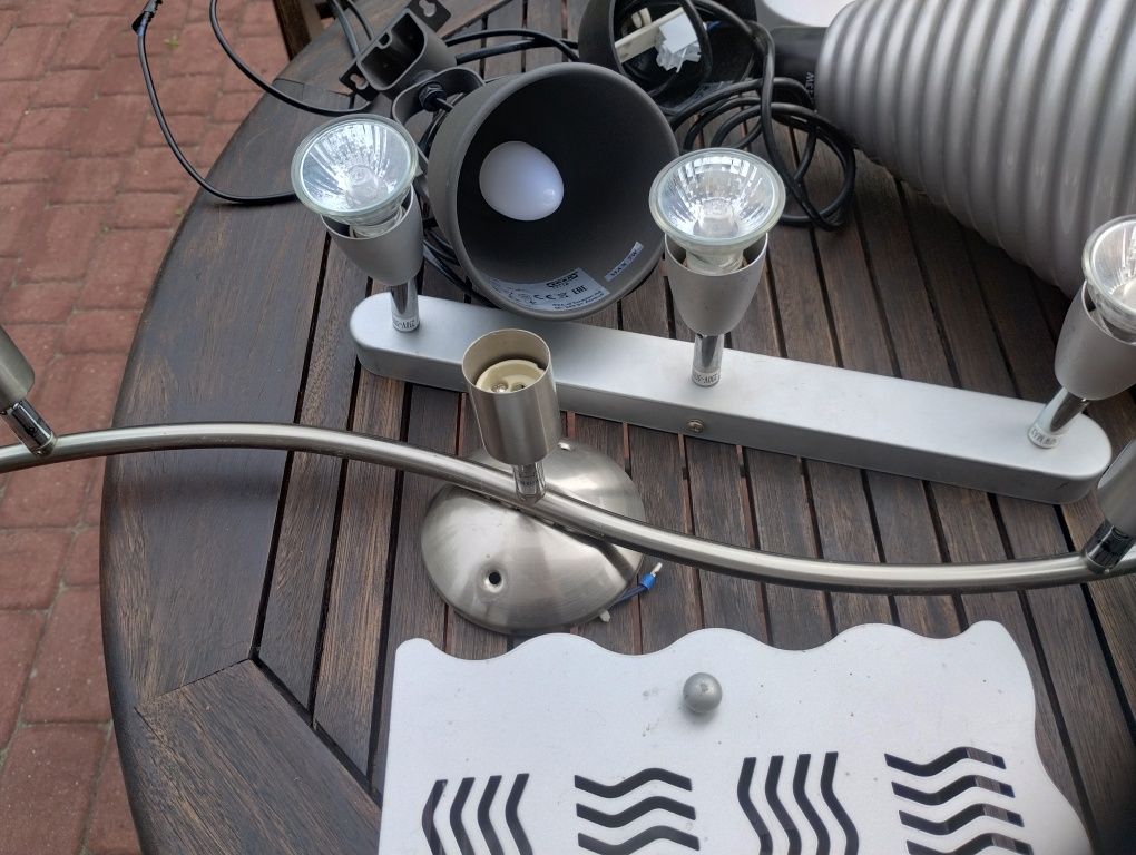 Zestaw lamp  skrzynka na klucze metal