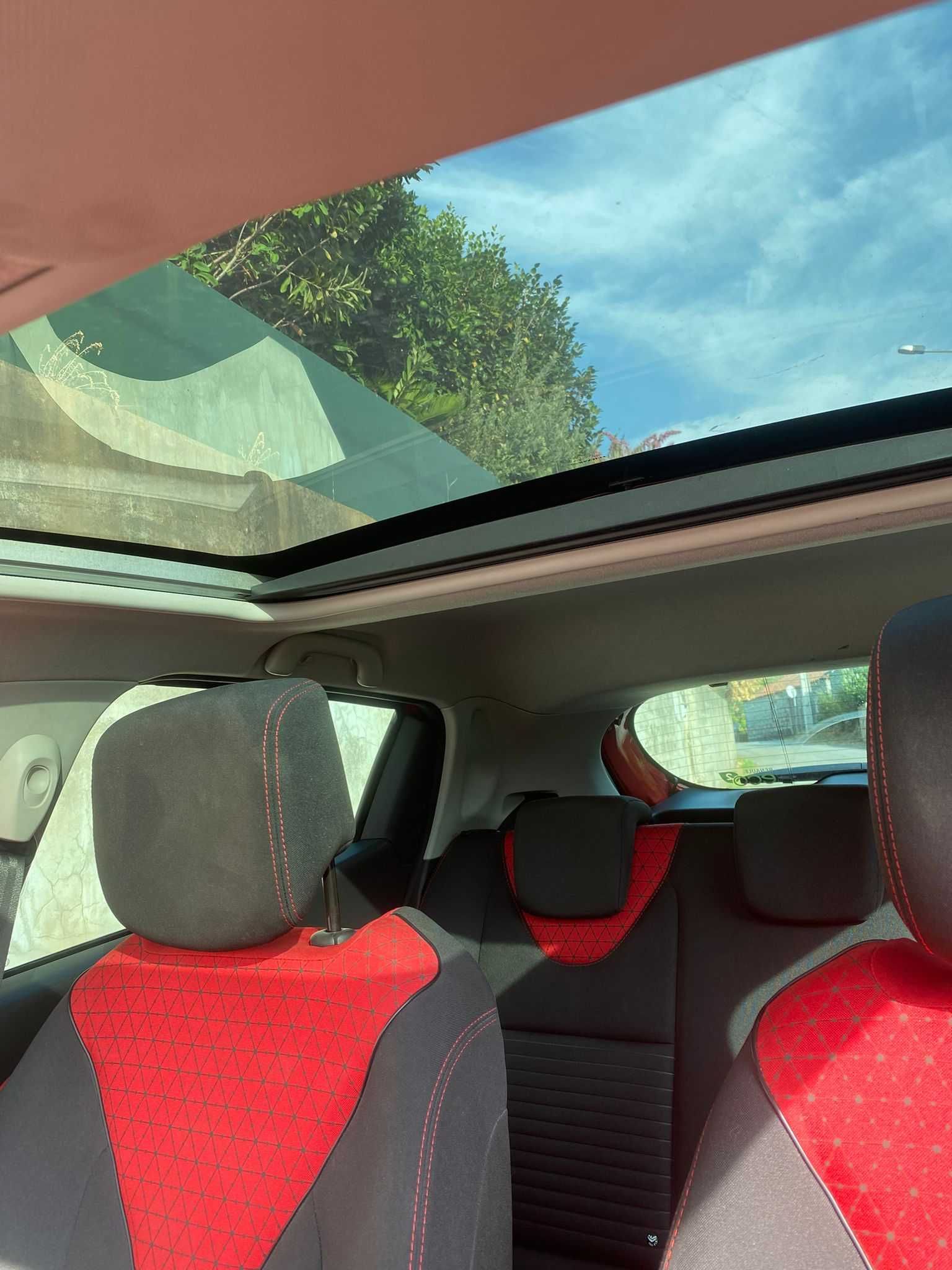 Renault Clio IV usado