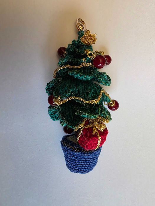 Ręcznie wykonane zawieszki do torebek, kluczy i in.