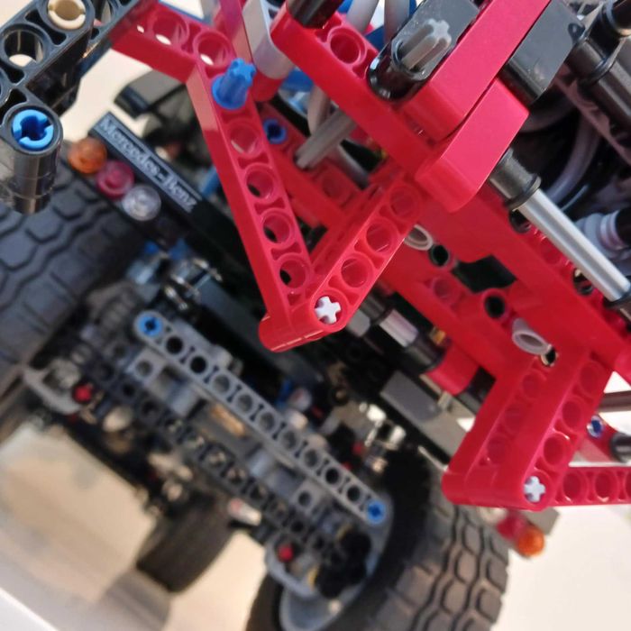 Lego Technic Mercedes-Benz Unimog 8110 instrukcje