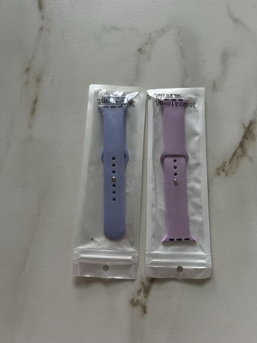 Силіконові ремінці на Apple Watch