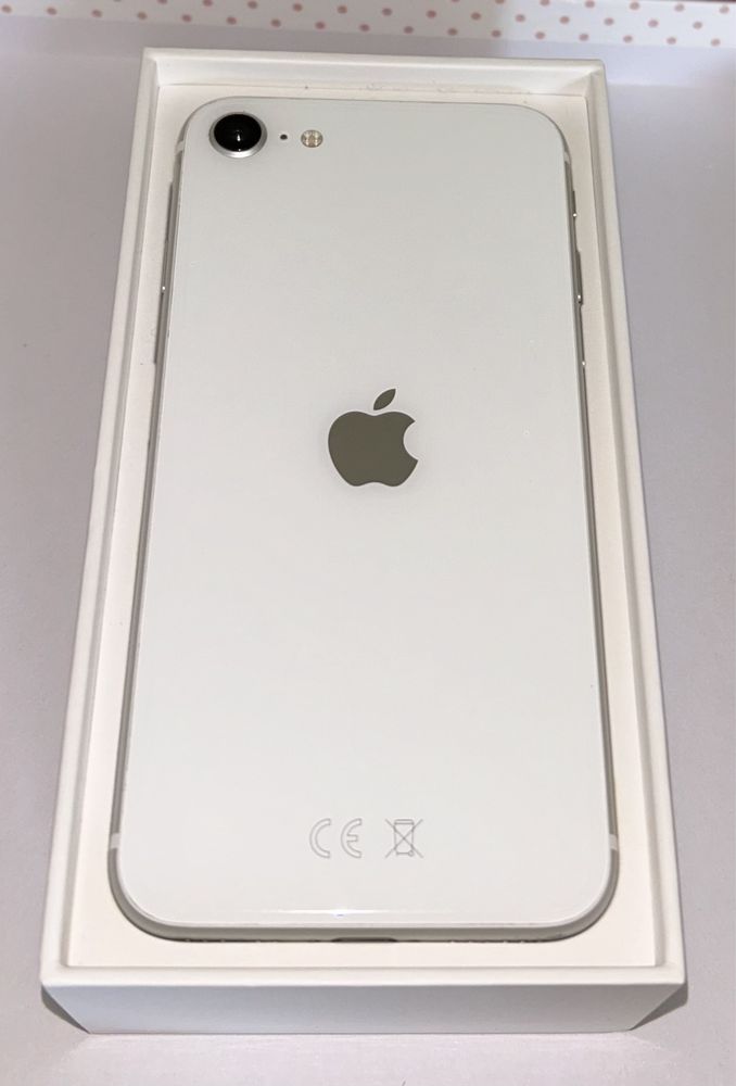 iPhone SE 2020 64GB