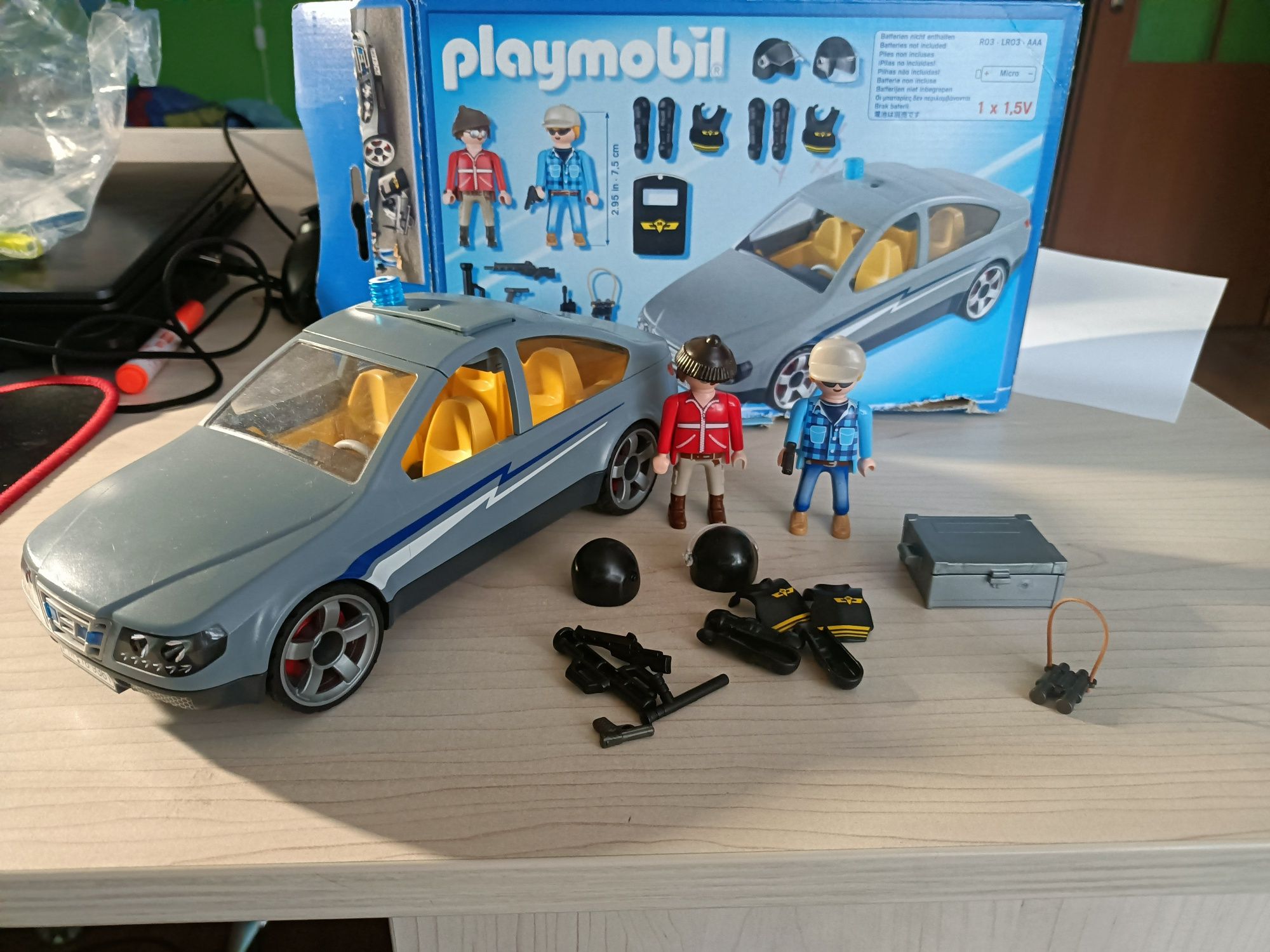 Samochód nieoznakowany Playmobil