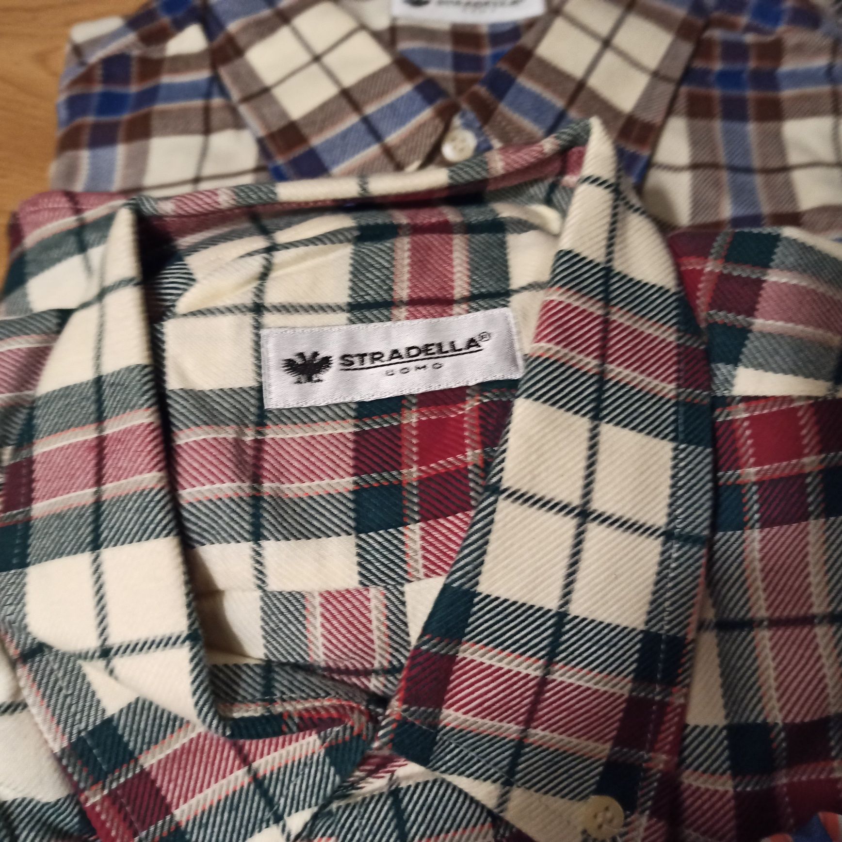 Vendo 15 camisas homem por estrear