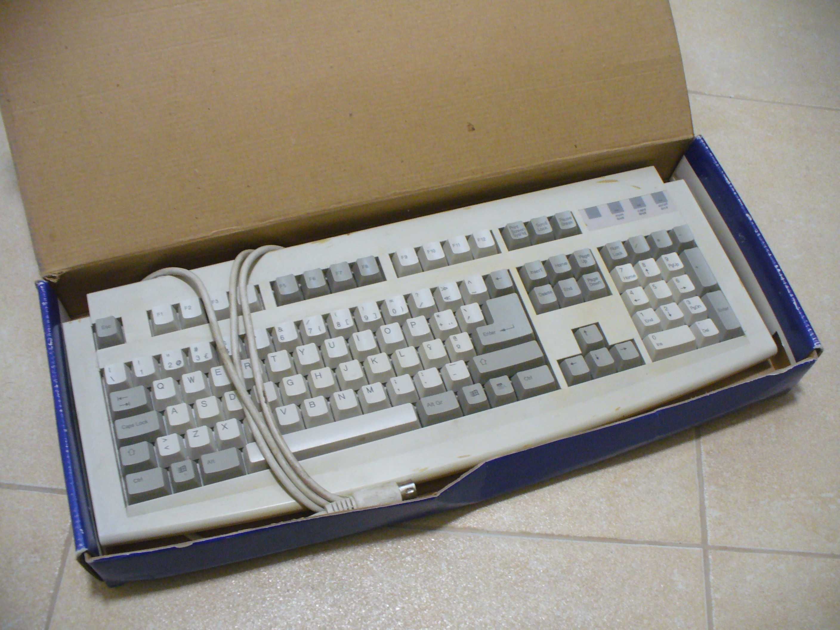 Teclado QTRONIX Scorpius 104