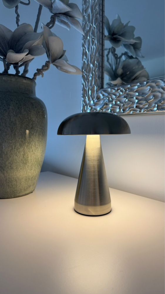 Lampada formato cogumelo