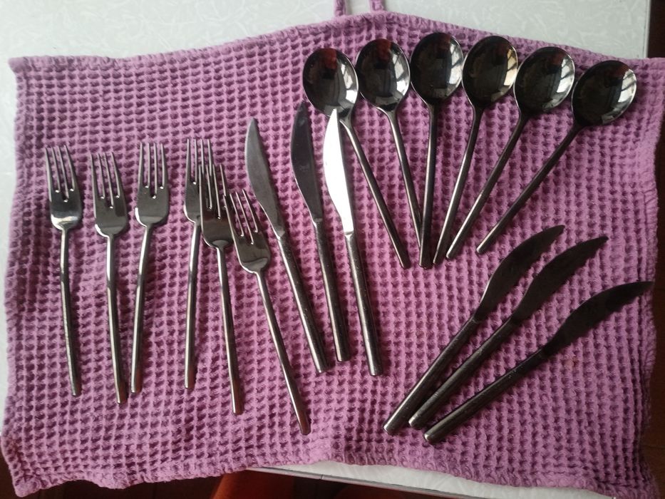 Набір столових приборів 18 одиниць, 6 персон
