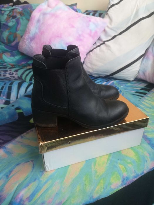 Czarne Botki skóra ekologiczna 37 24cm