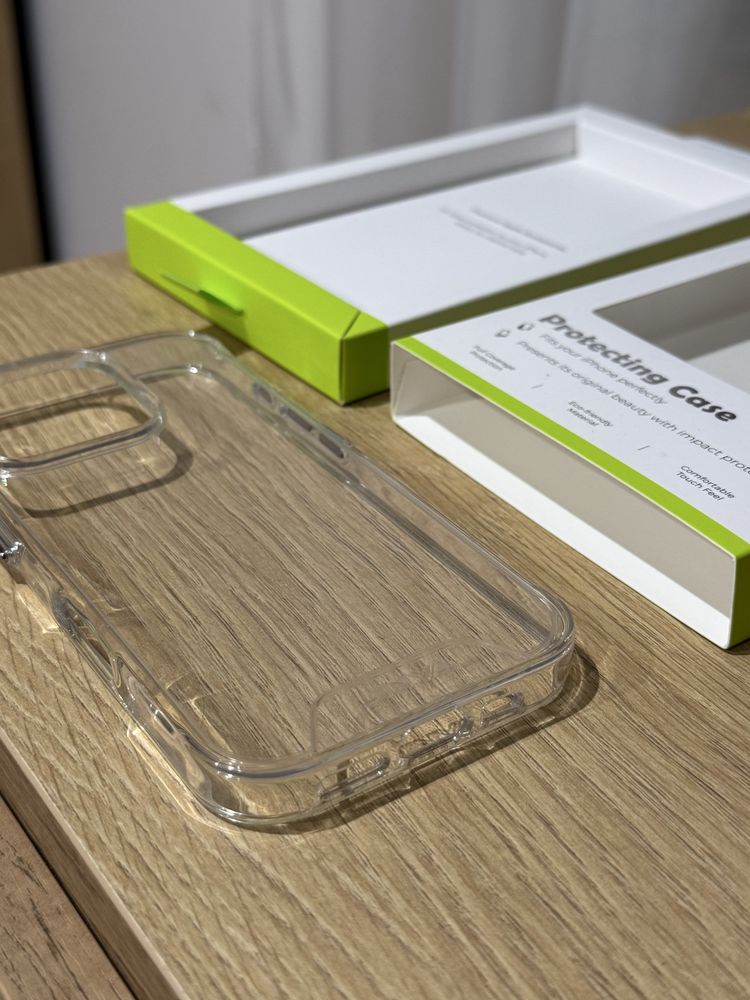 Przezroczyste etui JINYA na IPhone 16 Pro