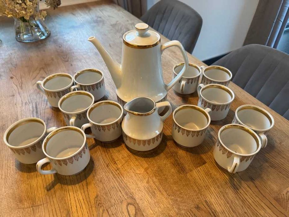 serwis kawowy chodzież