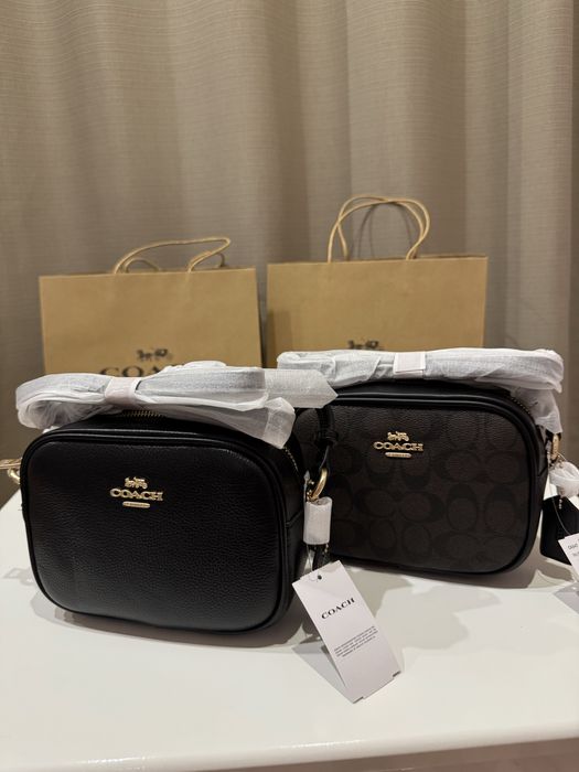 Сумка кросбоді Coach чорна шкіряна через плече crossbody сумочка mini