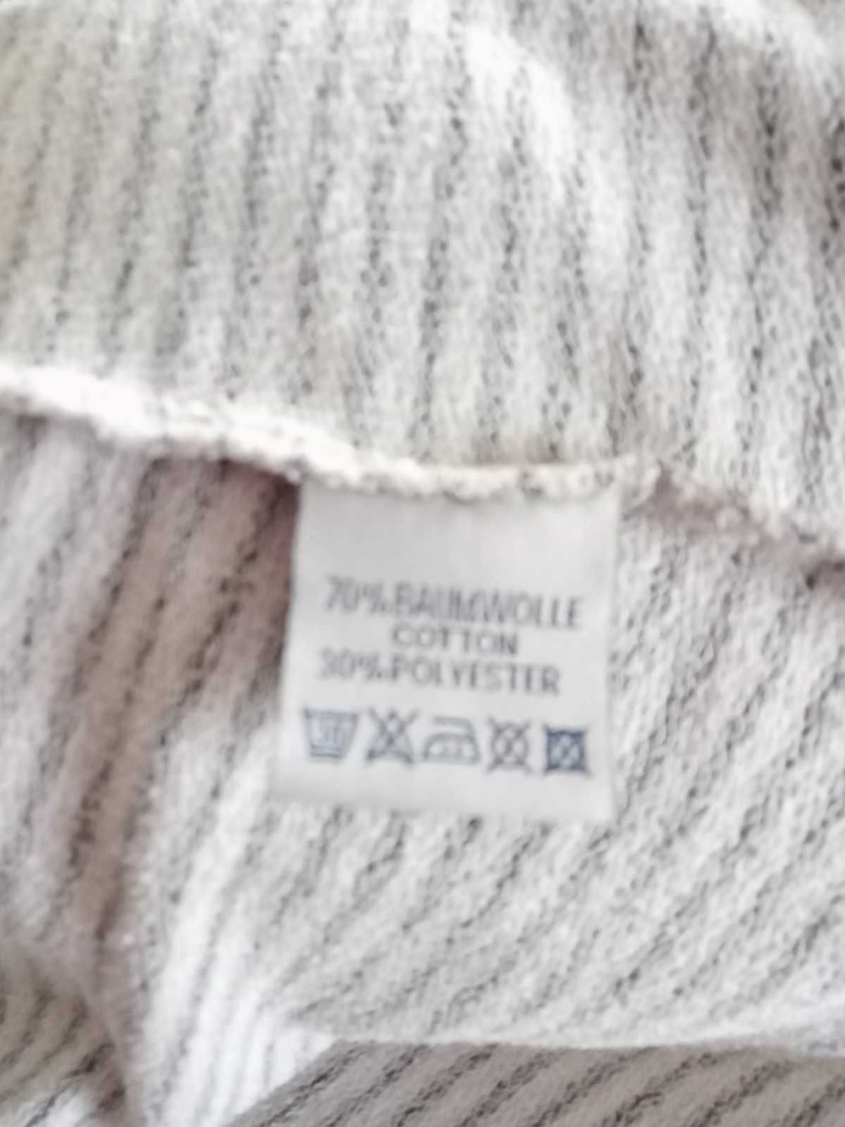elegancka sukienka w paski