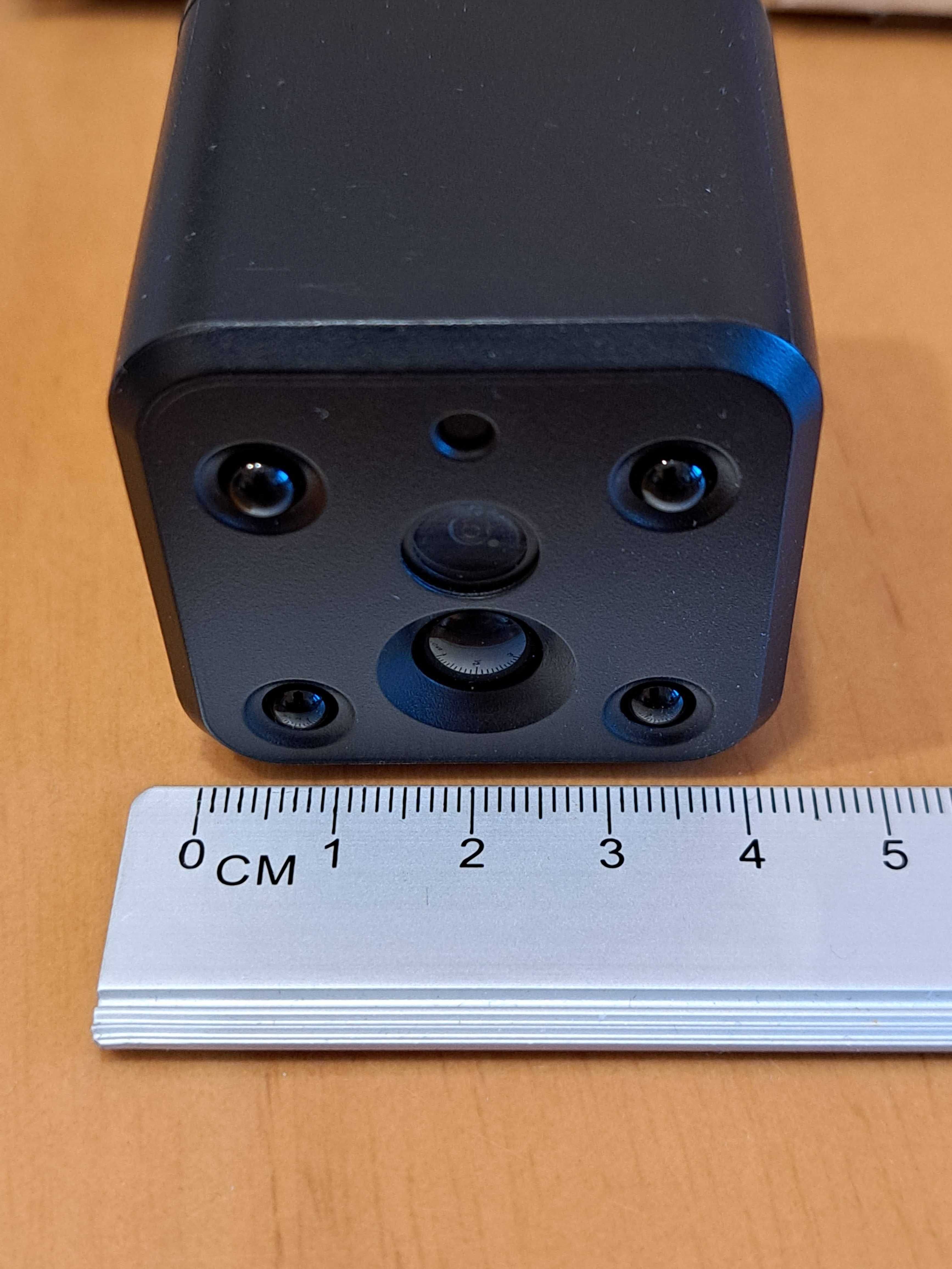 Smart-камера (WiFi) на акумуляторі з датчиком руху і нічним режимом