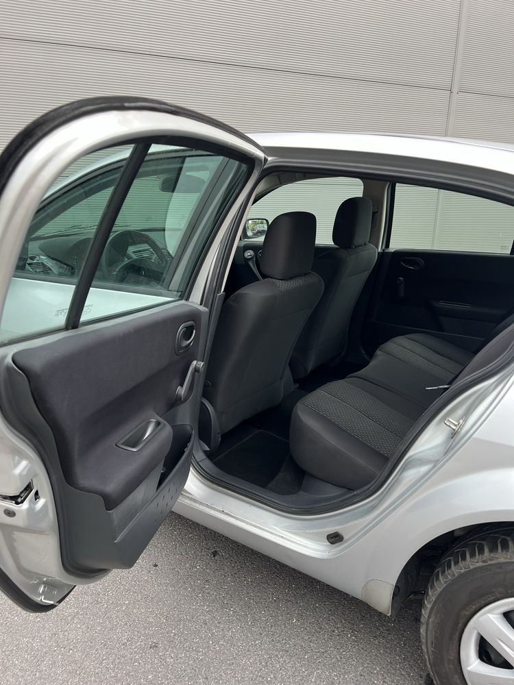 Renault Megane Classic 1.6b 16v 60tys km