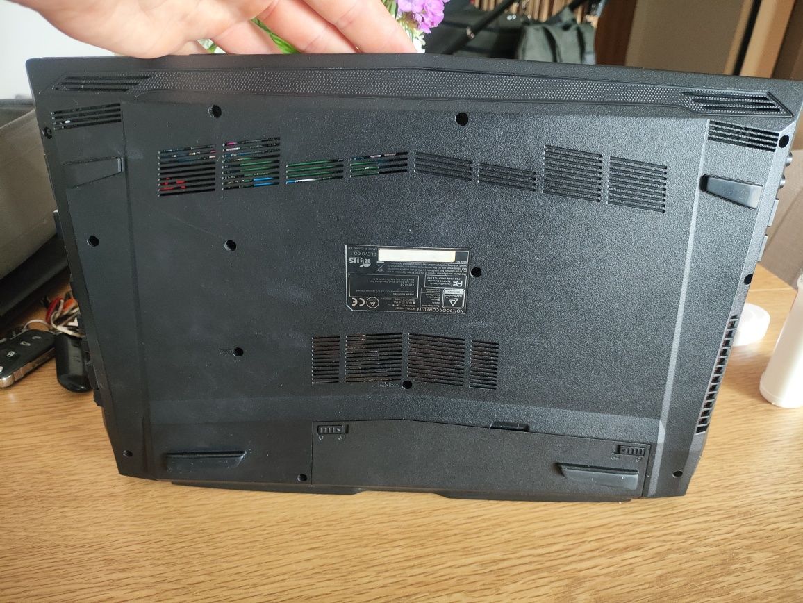 Laptop dream machines do gier