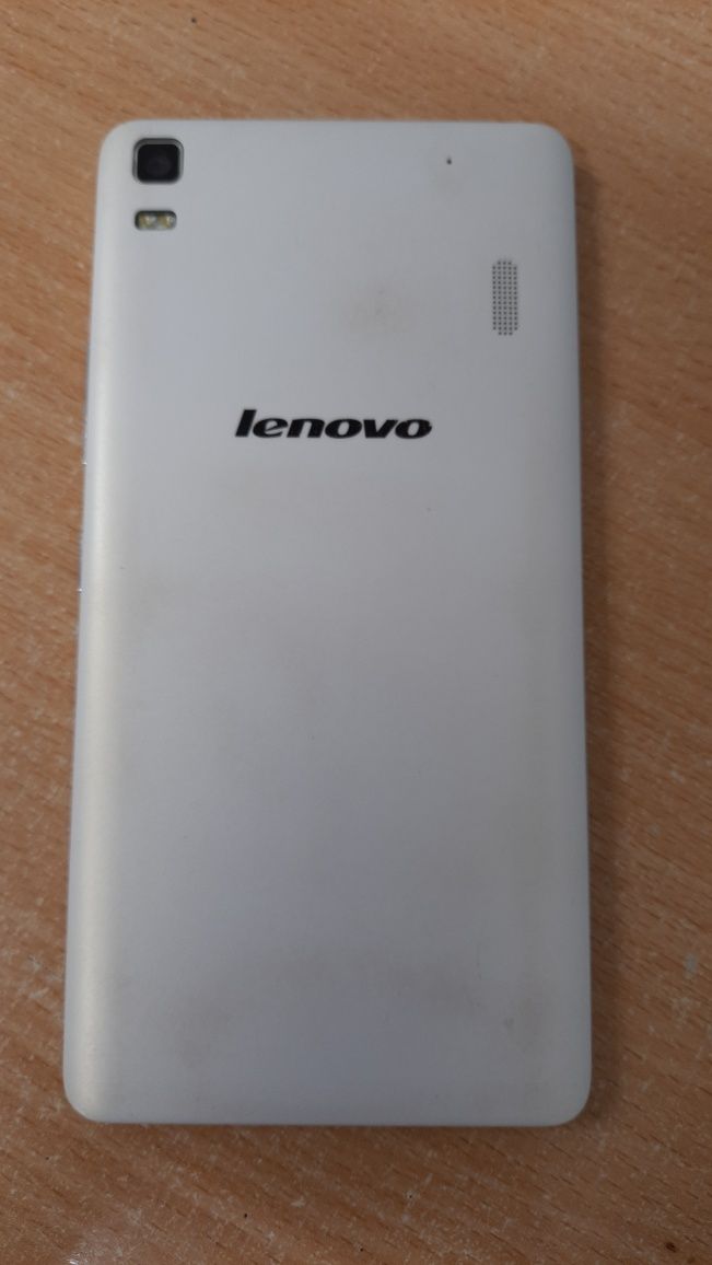 Telefony smartfon uszkodzone