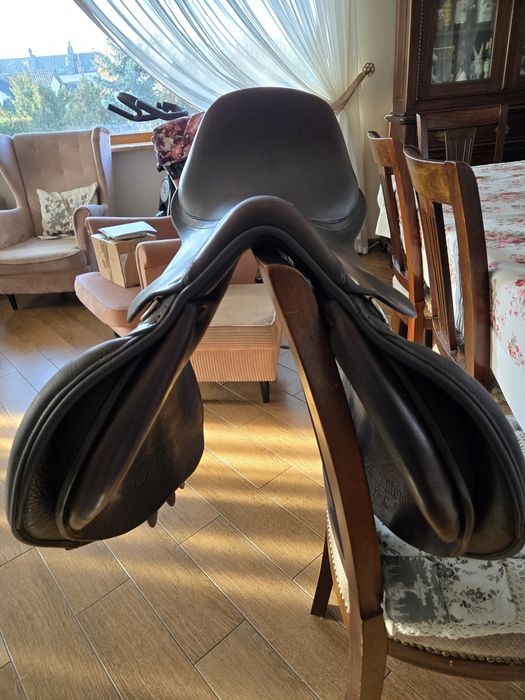 Siodło skokowe Daw Mag 17cali /M