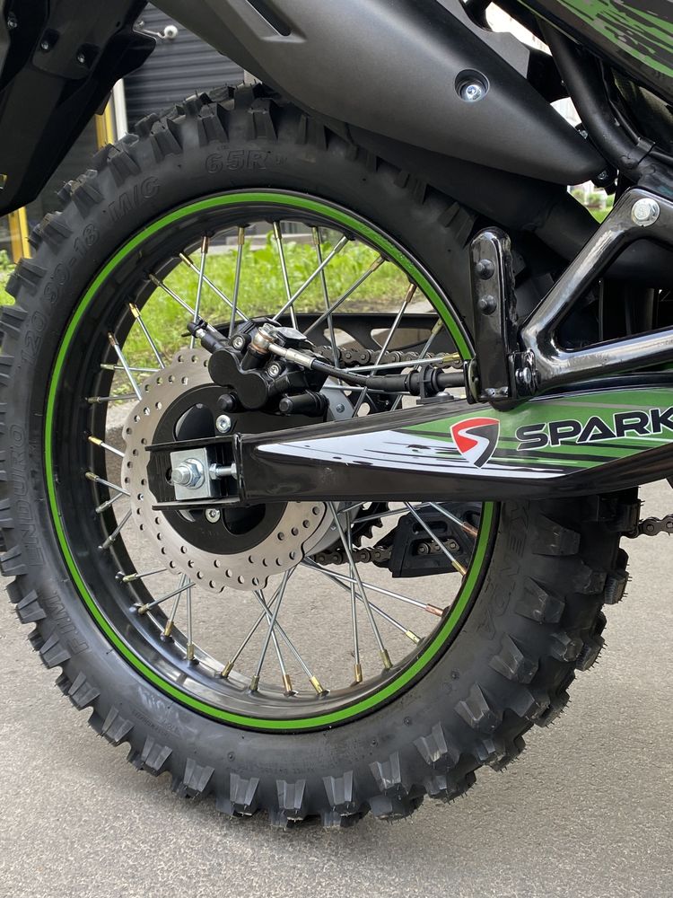Мотоцикл SPARK SP300D-7