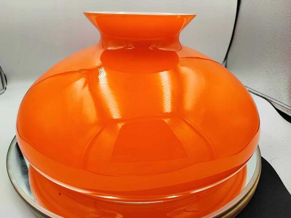 Stary klosz,umbra na naftowa 29 cm.