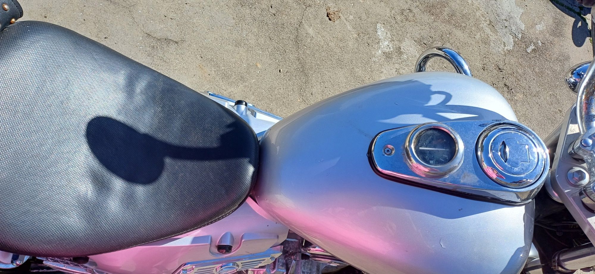 Vendo 125 superlight impecável linda e poucos km