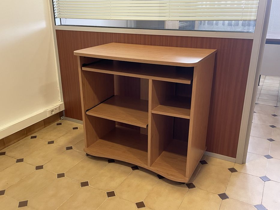 Vendo 4 móveis de recheio de antiga farmácia