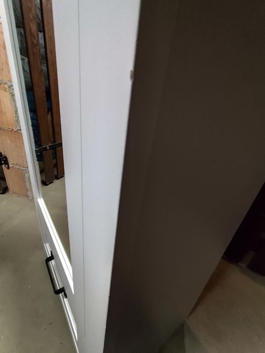 Roczna szafa jak nowa z lustrem Lanzette 1D1S z Agata Meble WROCŁAW