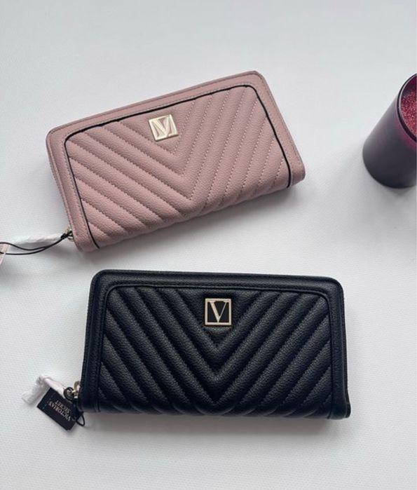 Косметички Victoria’s Secret косметички