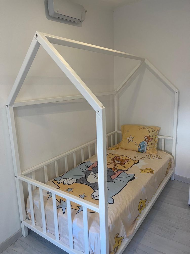 Cama casa crianca