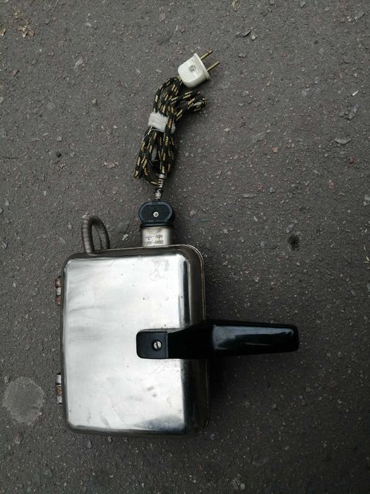 электровафельница