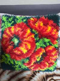 Декоративна наволочка (килимова вишивка) 520 грн