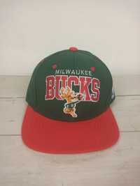 Mitchell & Ness Milwaukee Bucks NBA Snapback Hat Cap Red Green