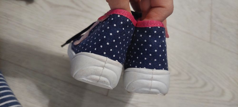 Befado 22 kapcie dziewczęce stan super