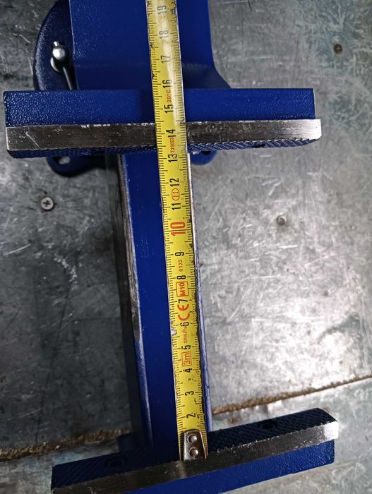 ścisk IMADŁO stołowe stalowe 135MM  ślusarskie z OBROTOWĄ podstawą