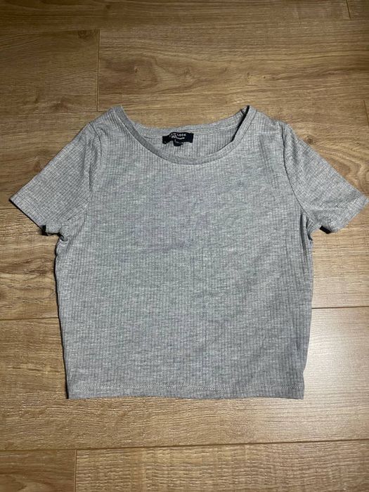 Футболка жіноча