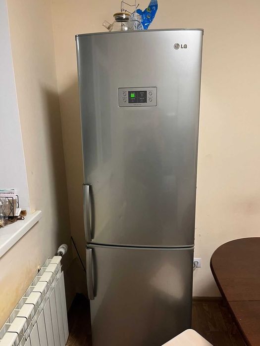 вул. Урлівська 23, 3-к квартира , Позняки, Є Генератор! Є відеоогляд!