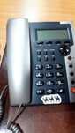 2 telefones a funcionar, com fio e tomada rita. impecaveis.