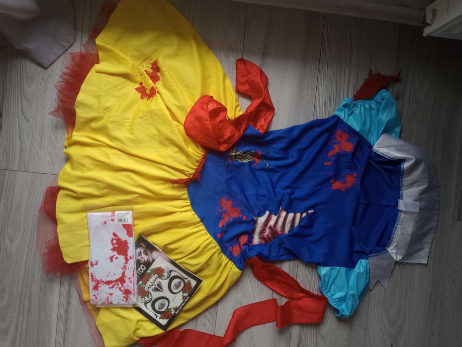 Strój/ kostium Halloween Królewna Śnieżka S