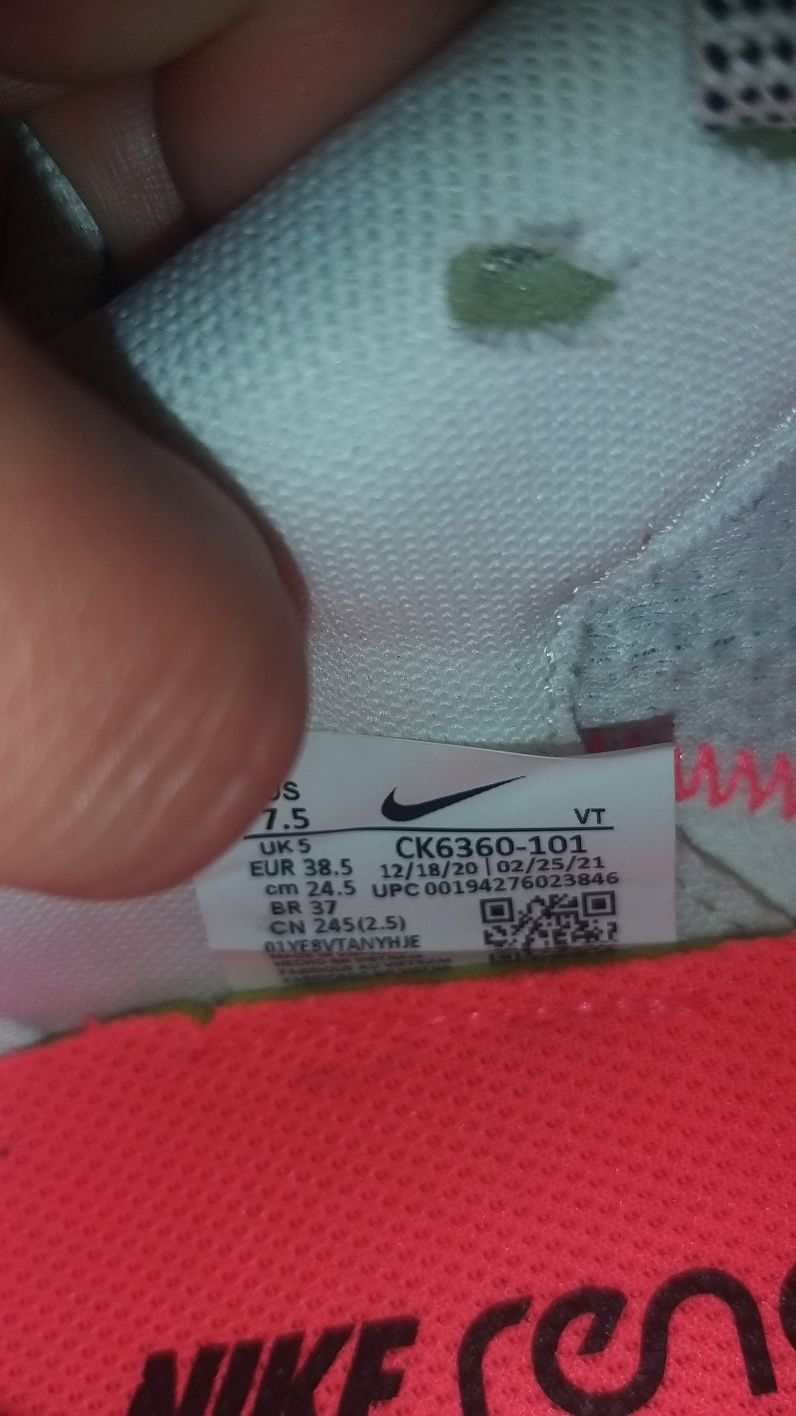 Nike renew oryginalne 38.5 .wkladka 24.5 cm