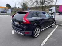 Volvo XC60 D3 Drive R-Design 2012 com 165cv 226.000km