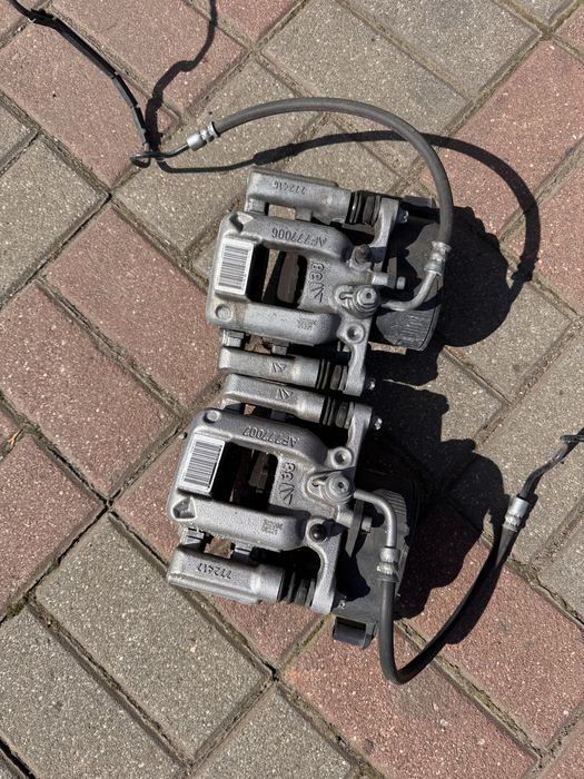 Opel  Astra L Nowe zaciski tarcz Tył Opel Astra L KLocki