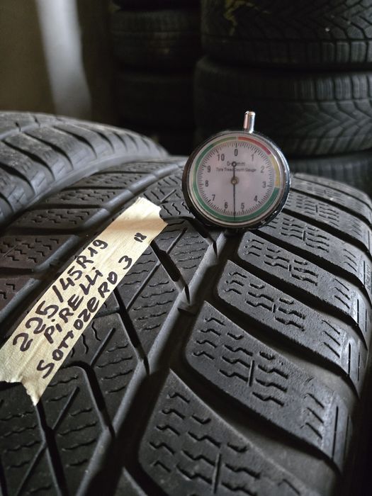 Шина зимова 225/45R19 Pirelli Sotozero 235 40 mazda 6 Tesla model 3